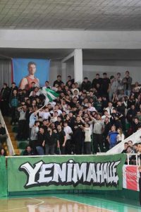 Kerasusspor’dan Alkışlarla Veda