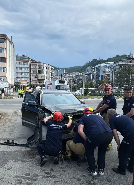 Giresun’da trafik kazasında 4 kişi yaralandı