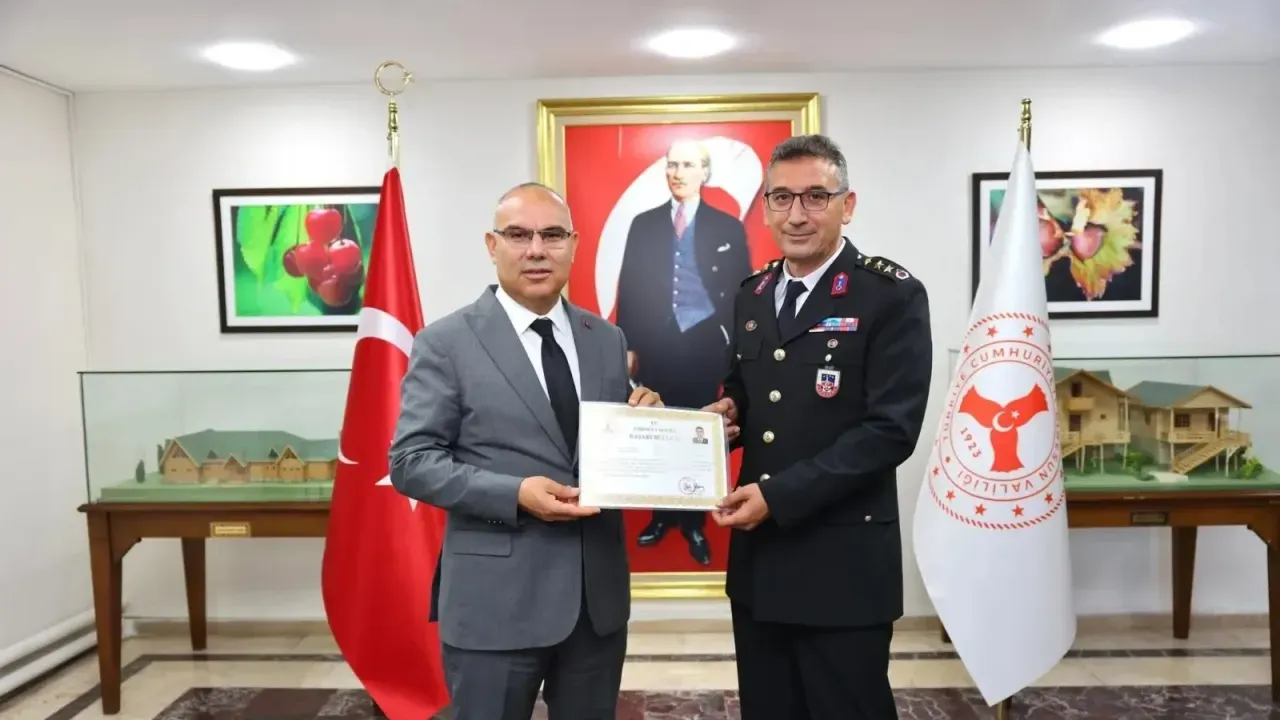 Vali Koç’dan Jandarma Personellerine Başarı Belgesi